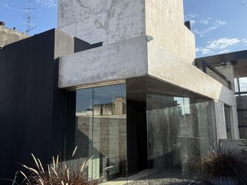 VENTA - 9 de Julio / Entre Ríos - 2 dorm C/ Patio