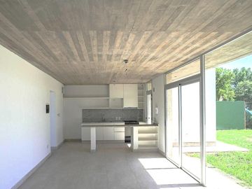 Casa 3 dormitorios en Don Mateo Funes
