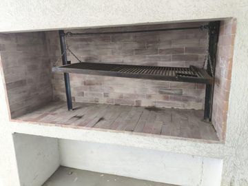 VENTA CASA EL CANTON AL GOLF 5 AMBIENTES