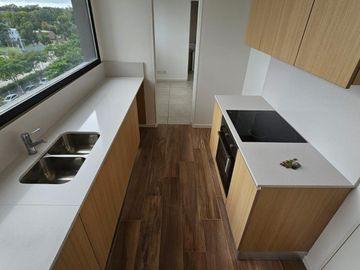 Venta y alquiler de departamento 4 ambientes con dependencia a estrenar en Nordelta