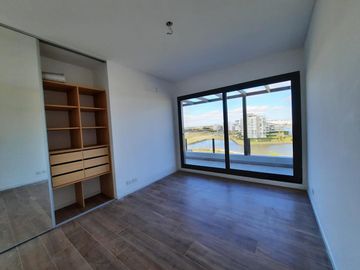 Venta y alquiler de departamento 4 ambientes con dependencia a estrenar en Nordelta