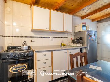VENTA Casa, 2 habitaciones, centro en San Carlos De Bariloche
