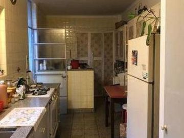 Casa en venta - 5 dormitorios 5 baños - 140mts2 - La Plata