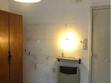 Casa en venta - 5 dormitorios 5 baños - 140mts2 - La Plata