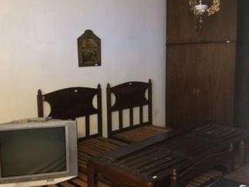 Casa en venta - 5 dormitorios 5 baños - 140mts2 - La Plata