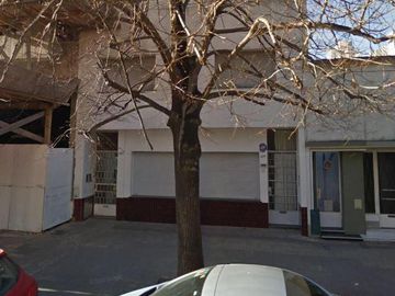 Casa en venta - 5 dormitorios 5 baños - 140mts2 - La Plata