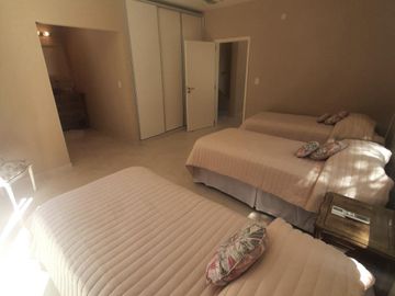 Venta de casa 4 ambientes en Barrio Costa Esmeralda