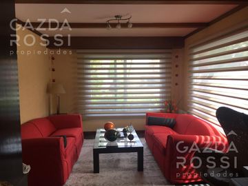 Importante propiedad en Saint Thomas Norte, sobre doble lote con vistas inigualables.