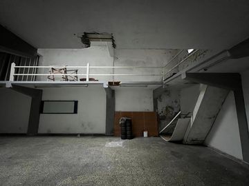 Casa, local comercial y galpon a la Venta en Wilde. Ideal Inversor Emprendimiento