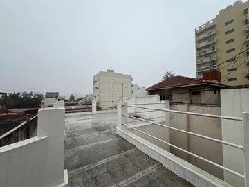 Casa, local comercial y galpon a la Venta en Wilde. Ideal Inversor Emprendimiento