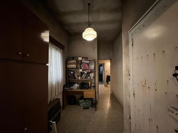 Casa, local comercial y galpon a la Venta en Wilde. Ideal Inversor Emprendimiento