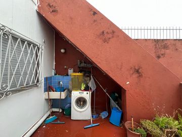 Casa, local comercial y galpon a la Venta en Wilde. Ideal Inversor Emprendimiento