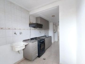 Departamento en  venta 2 dormitorios + escritorio en Salta al 400