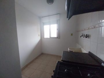 Departamento en  venta 2 dormitorios + escritorio en Salta al 400