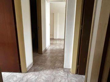 Departamento en  venta 2 dormitorios + escritorio en Salta al 400
