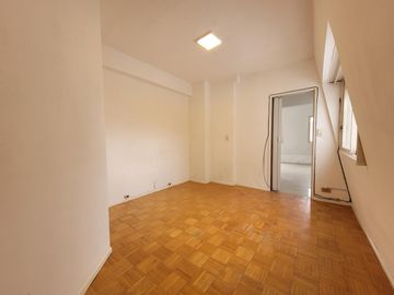 Agrelo al 4300 - Depto 2 amb. en venta en Caballito - Super luminoso, excelente estado!