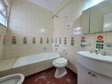 Agrelo al 4300 - Depto 2 amb. en venta en Caballito - Super luminoso, excelente estado!