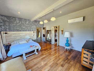 Venta, Casa, 4 ambientes, Pileta, Cochera, Dependencia, Casuarinas del Pilar, Villa Rosa, Pilar.