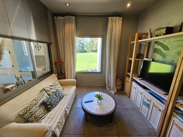 Venta, Casa, 4 ambientes, Pileta, Cochera, Dependencia, Casuarinas del Pilar, Villa Rosa, Pilar.