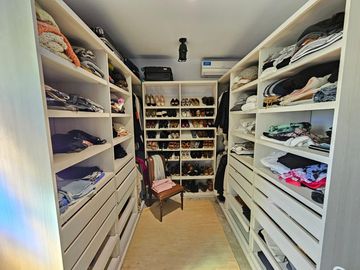 Venta, Casa, 4 ambientes, Pileta, Cochera, Dependencia, Casuarinas del Pilar, Villa Rosa, Pilar.
