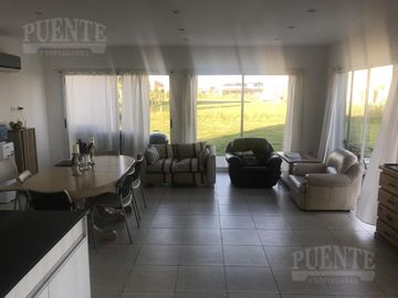 Casa de 4 dormitorios en El Rebenque, Canning, VENTA o ALQUILER