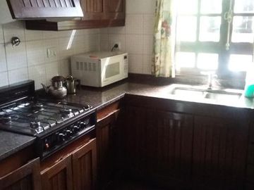Excelente Chalet en excelente ubicación - Adrogué