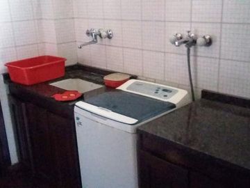 Excelente Chalet en excelente ubicación - Adrogué