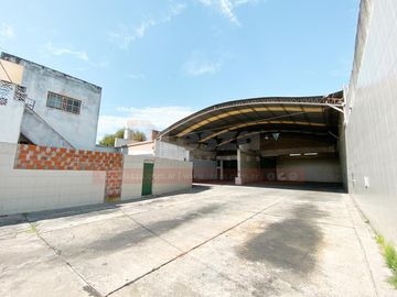 Galpón - Banfield Oeste