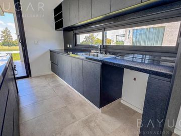 Venta Casa con Vista al Golf - Pebble Beach Pilar Golf