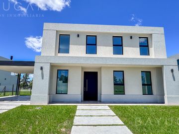 Venta Casa con Vista al Golf - Pebble Beach Pilar Golf