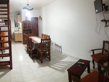 Casa en venta - 3 dormitorios 2 baños - 77,4mts2 - Mar del Tuyú