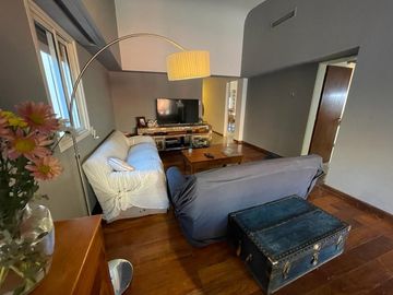 Venta casa 4 dorm. Centro Neuquen Capital