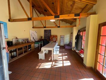Venta casa 4 dorm. Centro Neuquen Capital