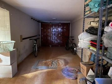 Venta casa 4 dorm. Centro Neuquen Capital