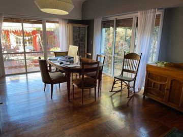 Venta casa 4 dorm. Centro Neuquen Capital