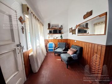 Venta de casa en la calle Salta 1577