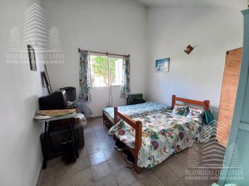 Venta de casa en la calle Salta 1577