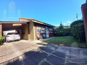 Venta de casa en la calle Salta 1577