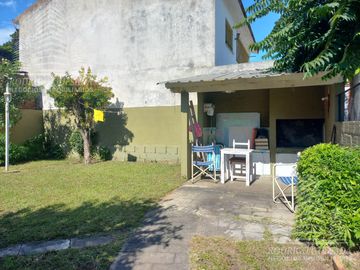 Venta de casa en la calle Salta 1577