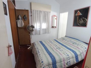 Venta de casa en la calle Salta 1577