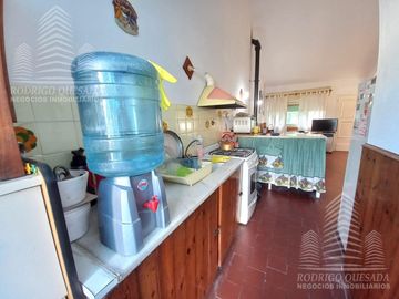 Venta de casa en la calle Salta 1577