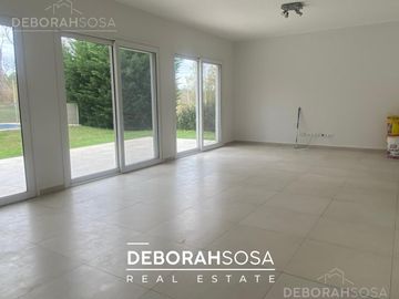 Casa en  Venta Puertos del Lago-zona norte-escobar-