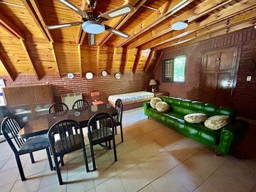 Casa quinta venta 2 dormitorios 2 baños68 mts 2 Terreno 323 mts 2 totales - Abasto