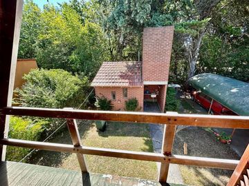 Casa quinta venta 2 dormitorios 2 baños68 mts 2 Terreno 323 mts 2 totales - Abasto