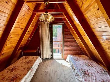 Casa quinta venta 2 dormitorios 2 baños68 mts 2 Terreno 323 mts 2 totales - Abasto