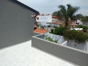 Venta - a Estrenar - Departamento 2 amb. -  1 Piso al frente c/ terraza ppia. - Ramos Mejia Sur -