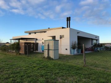 Casa en venta 5 Ambientes - El  Cantón