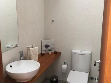 Casa en venta 5 Ambientes - El  Cantón