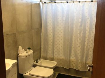 Casa en venta 5 Ambientes - El  Cantón