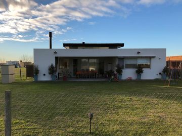 Casa en venta 5 Ambientes - El  Cantón